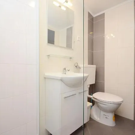 Ivan Marina Apartment *